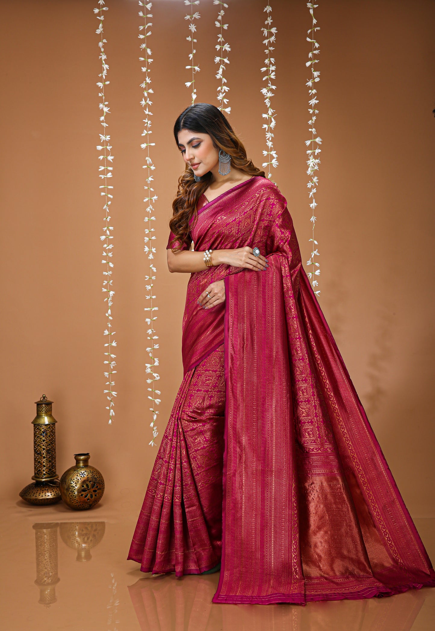Stunning Soft Silk Saree With appealing Blouse Piece