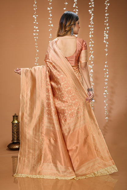 Stunning Soft Silk Saree With appealing Blouse Piece