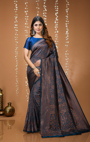 Very Good-looking soft Silk Saree With Zari Weaving