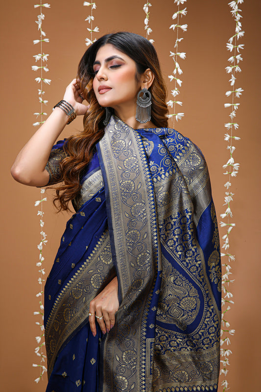 Winsome Soft Silk Saree With Lovely Blouse Piece