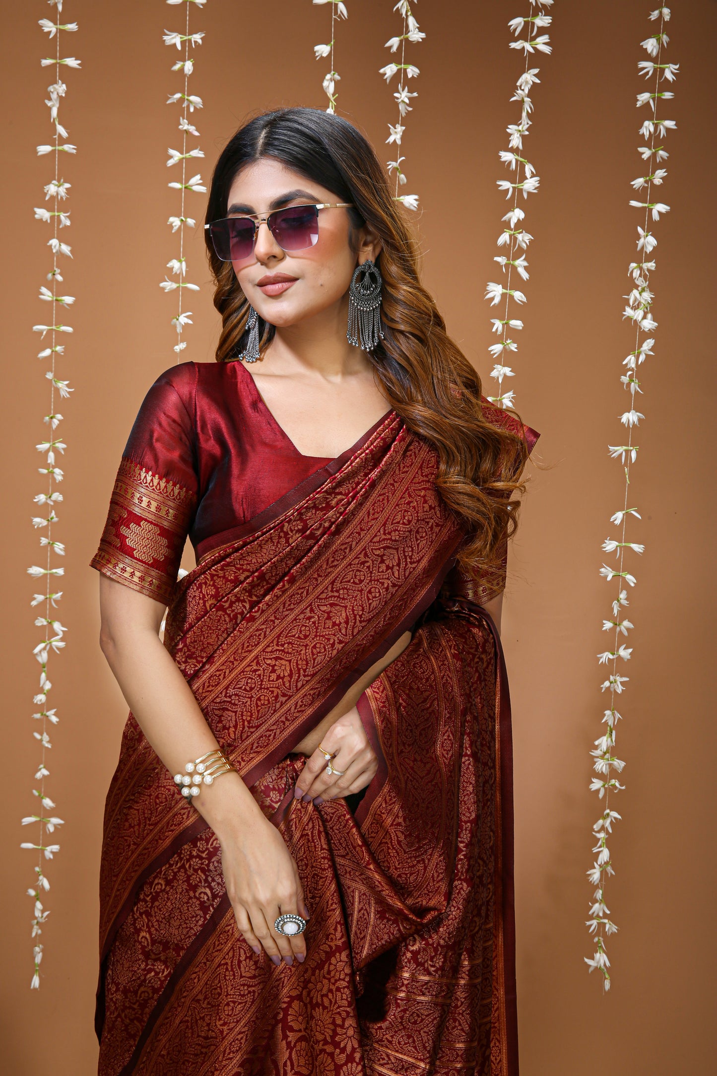 Very Good-looking soft Silk Saree With Zari Weaving