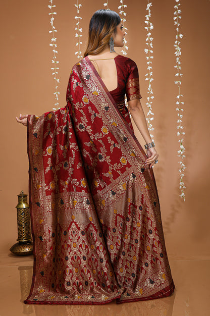 Graceful Zari Weaving Soft Silk Saree With stunning  Blouse Piece