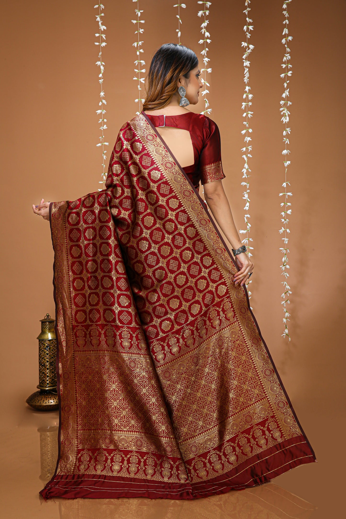 Very Engaging Soft Silk Saree With Beautiful Blouse Piece