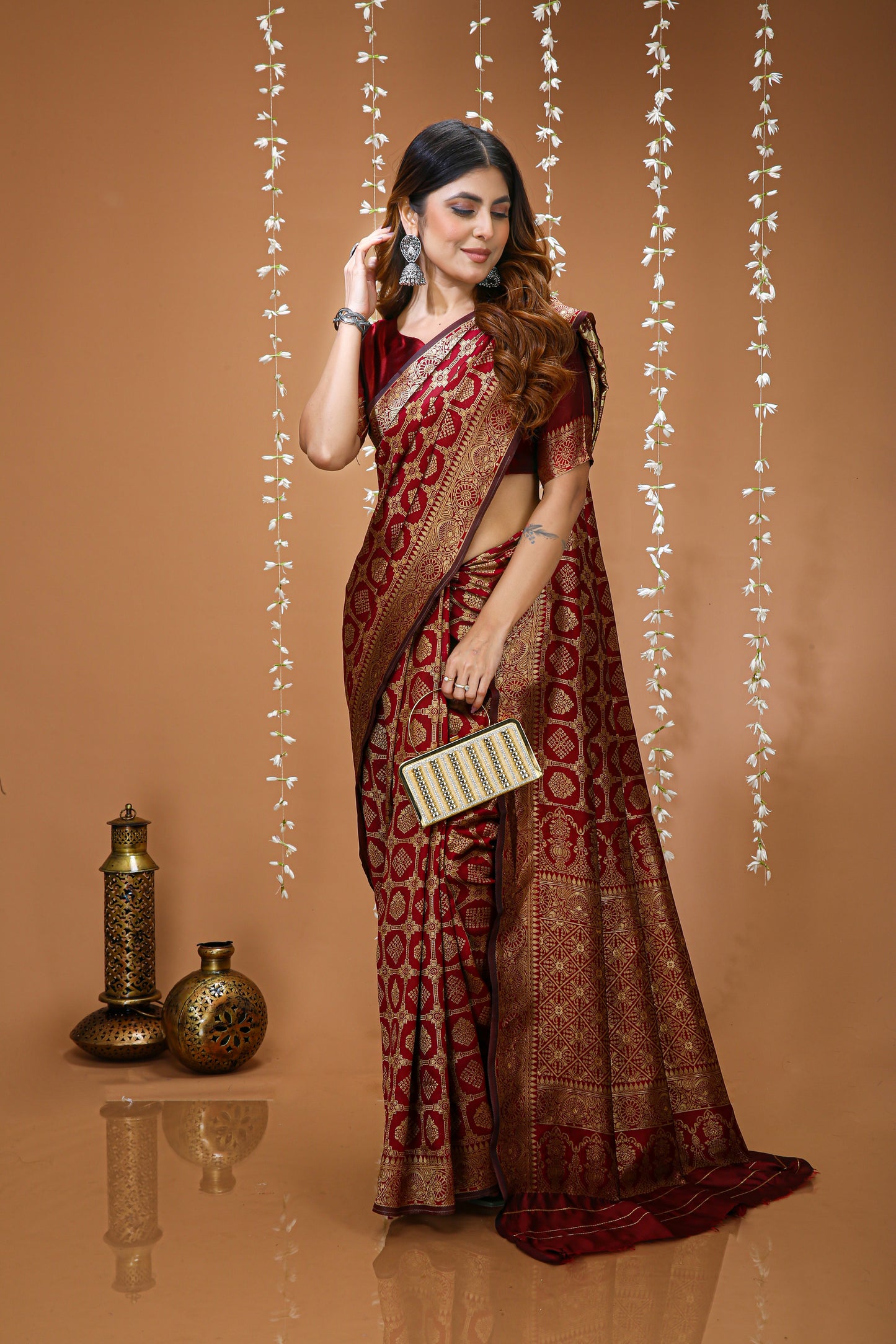 Very Engaging Soft Silk Saree With Beautiful Blouse Piece