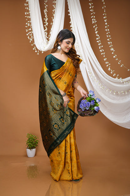 Elegant Zari Weaving Soft Silk Saree With Blouse Piece