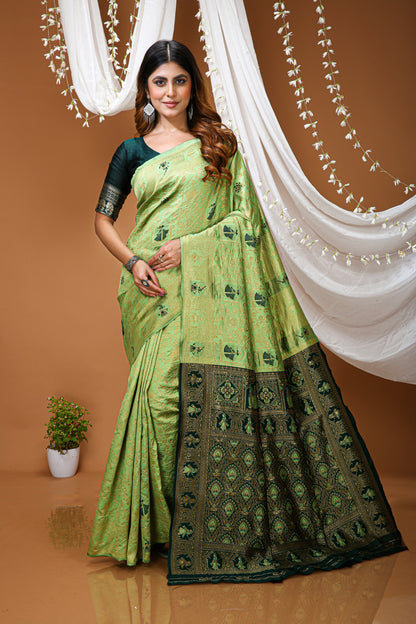 Very Pleasing Soft Silk Saree With Beautiful Blouse Peice