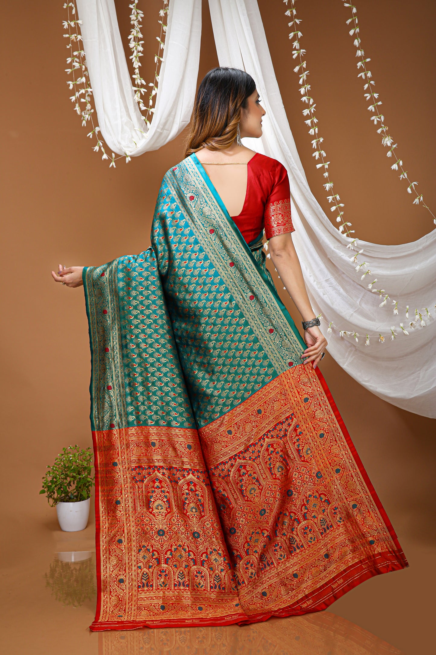 Very Attractive Kanchipuram Soft Silk Saree