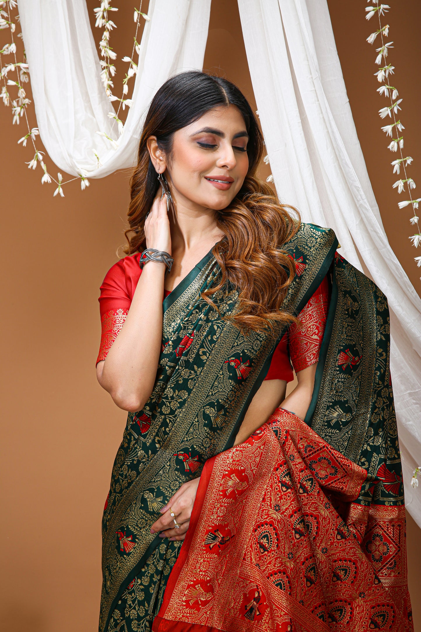 Very Pleasing Soft Silk Saree With Beautiful Blouse Peice