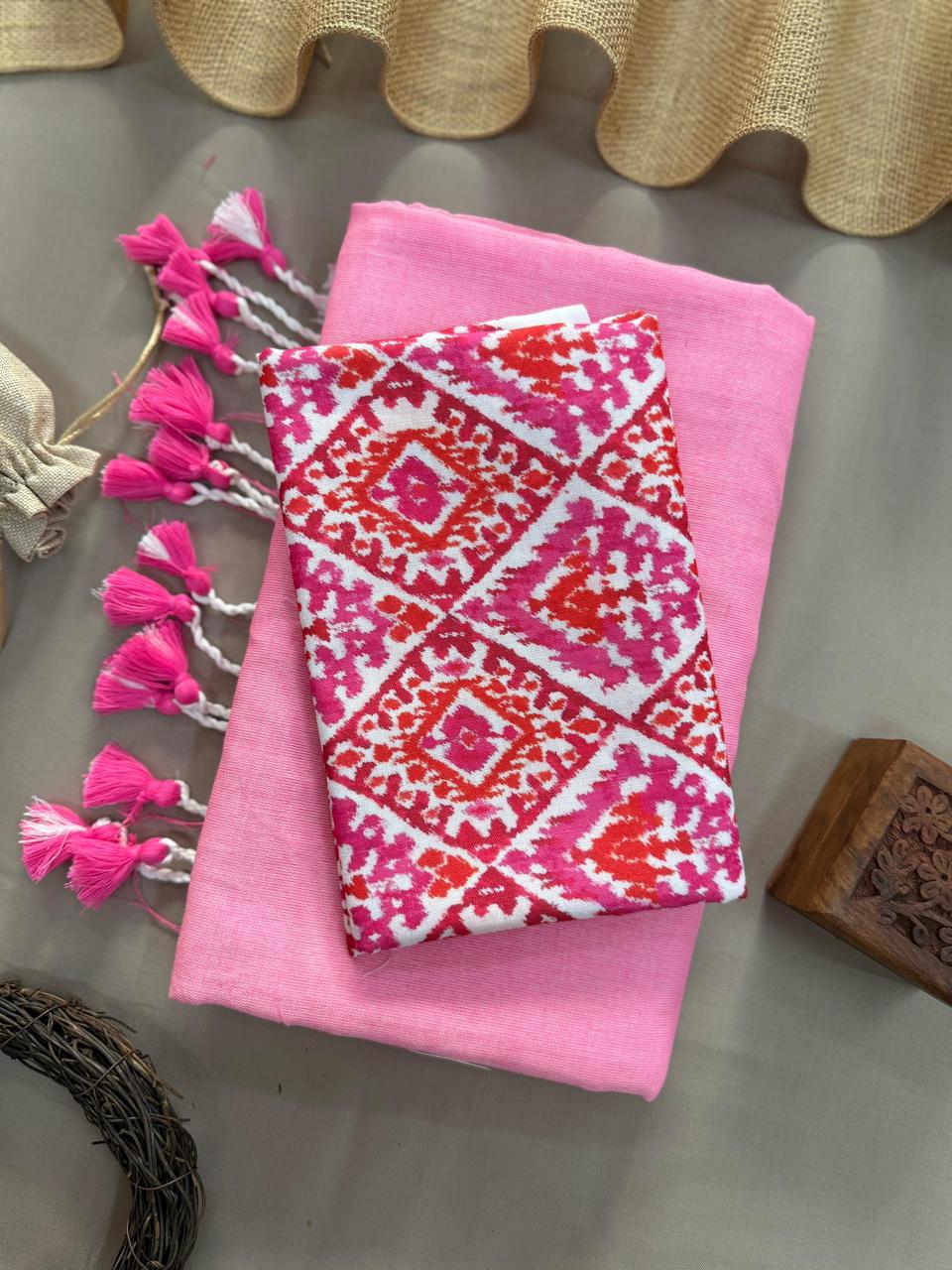 Baby Pink Handloom Cotton Saree With Cross Ikkat Printed Blouse