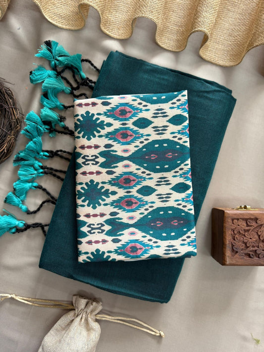 Rama Handloom Cotton Saree With Traditional Printed Blouse