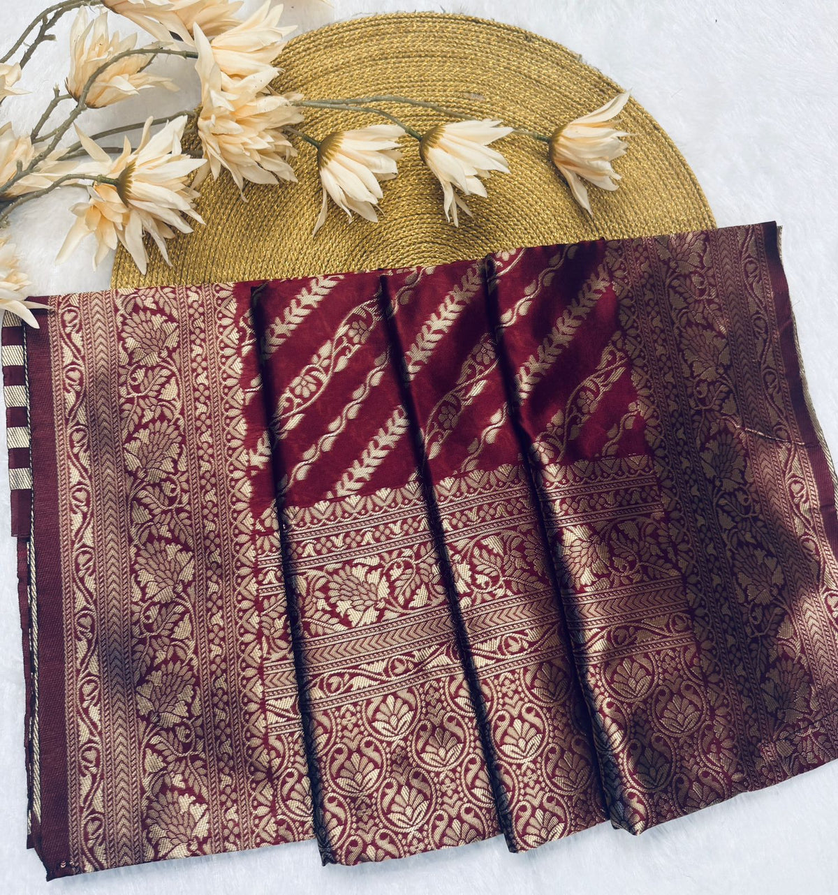Stunning Soft Silk Saree With Lovely Blouse Piece