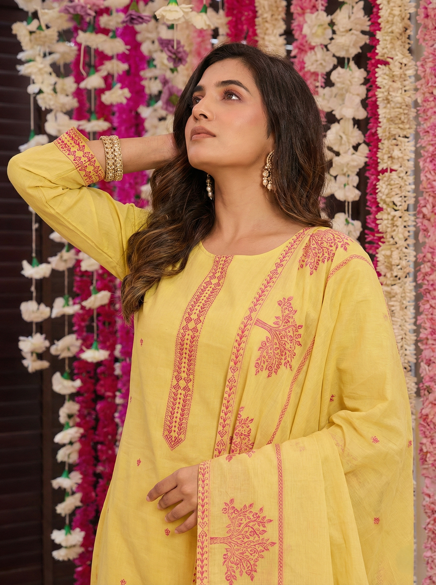 Anvika Heritage Jequard weaving Suit Set