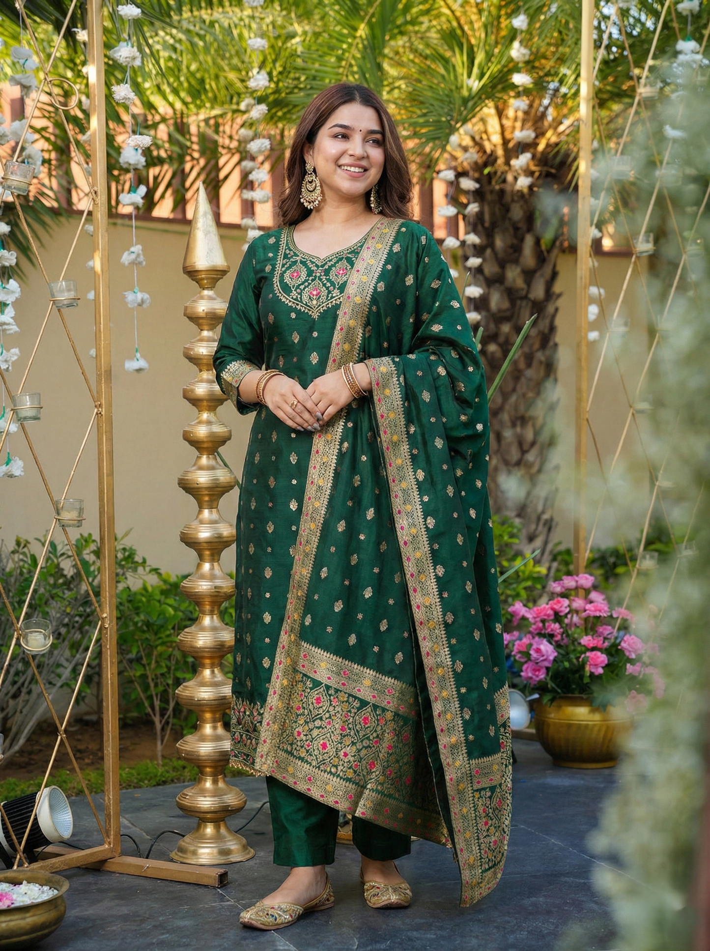 Zivara Heritage Jequard Weaving Suit Set