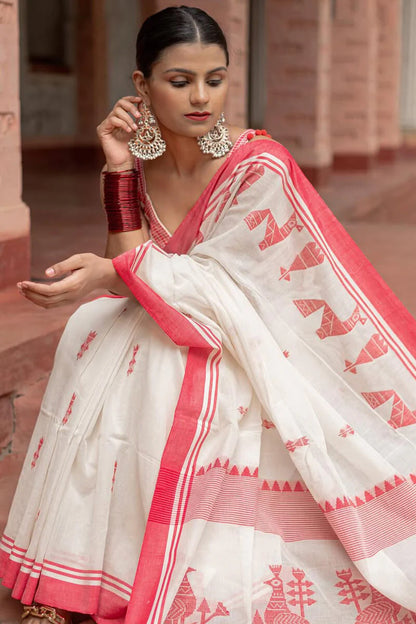 heavenly Off White Cotton Silk Saree With Enamoring Blouse Piece