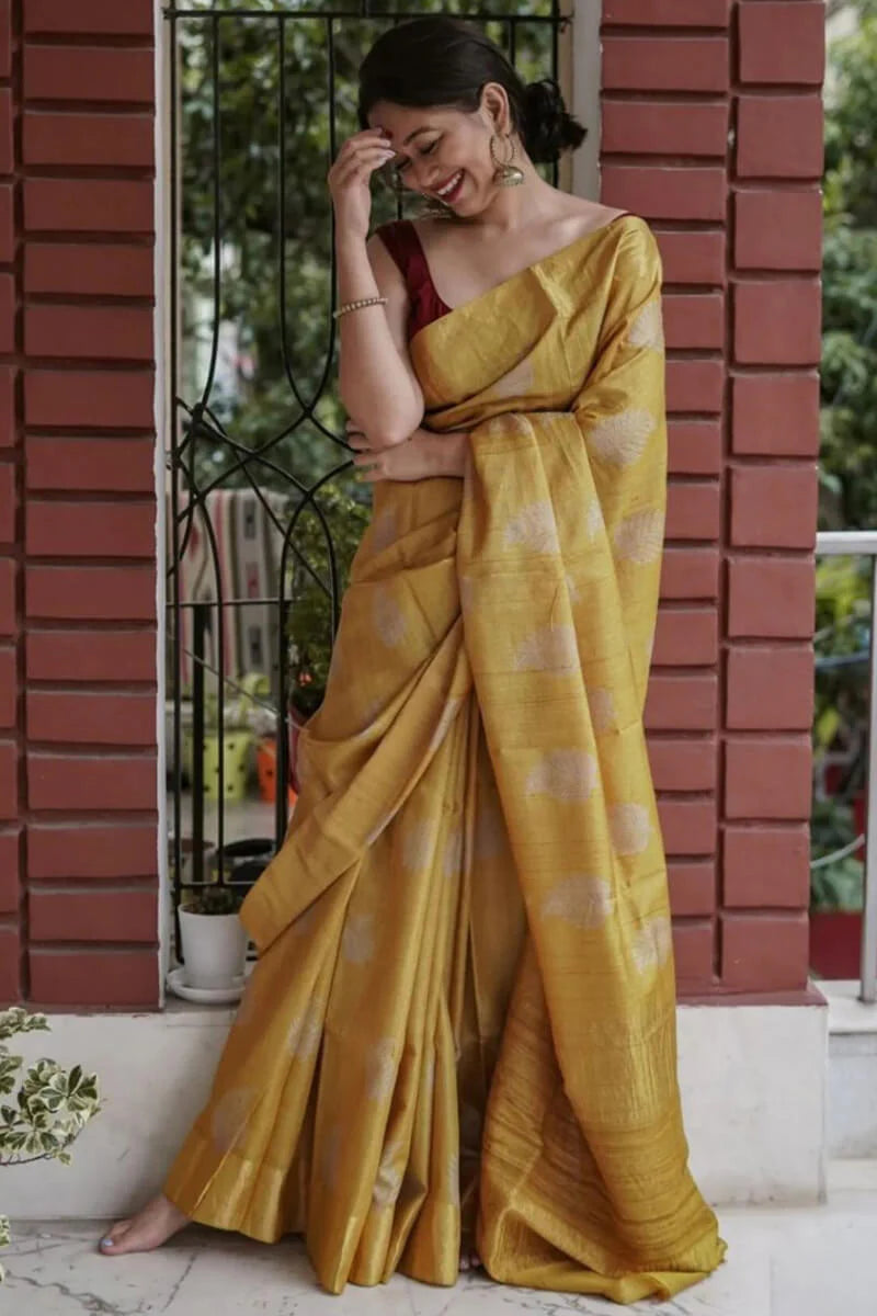 Winsome Mustard Linen Silk Saree With Adorable Blouse Piece