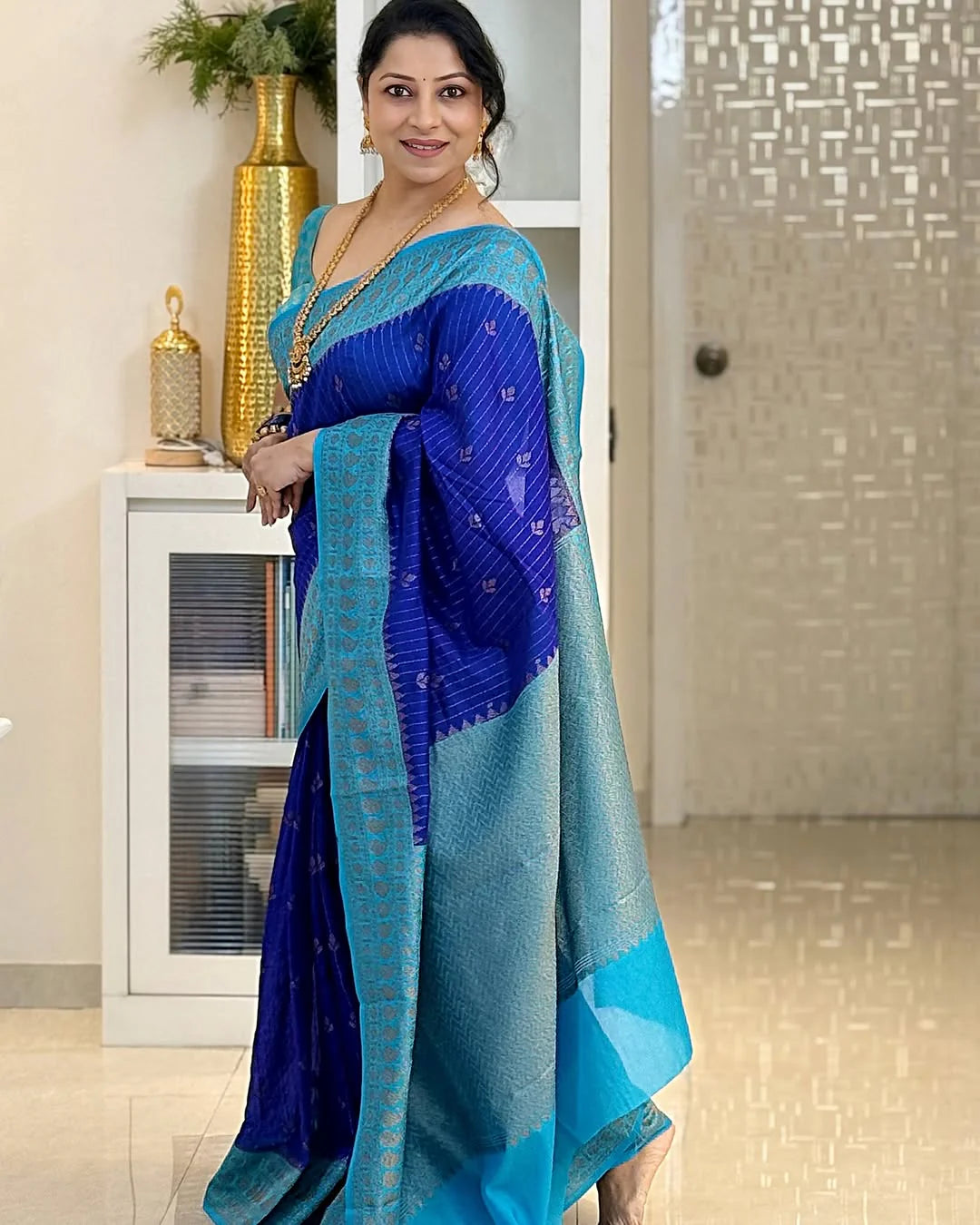 Delightful Blue Soft Silk Saree With Designer Blouse Peice