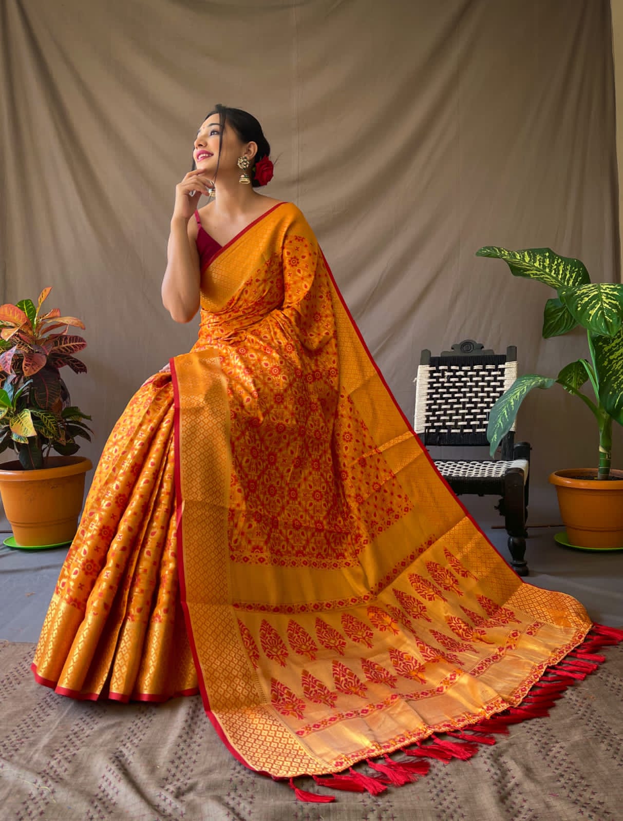 Most Trending Pure Silk Saree In Laheriya Style