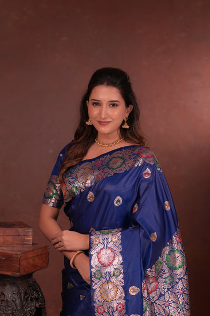 Classic Soft Silk Saree With Zari Weaving & tassels