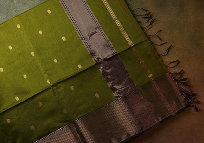 Charming Green Cotton Silk Saree With Beautiful Blouse Piece