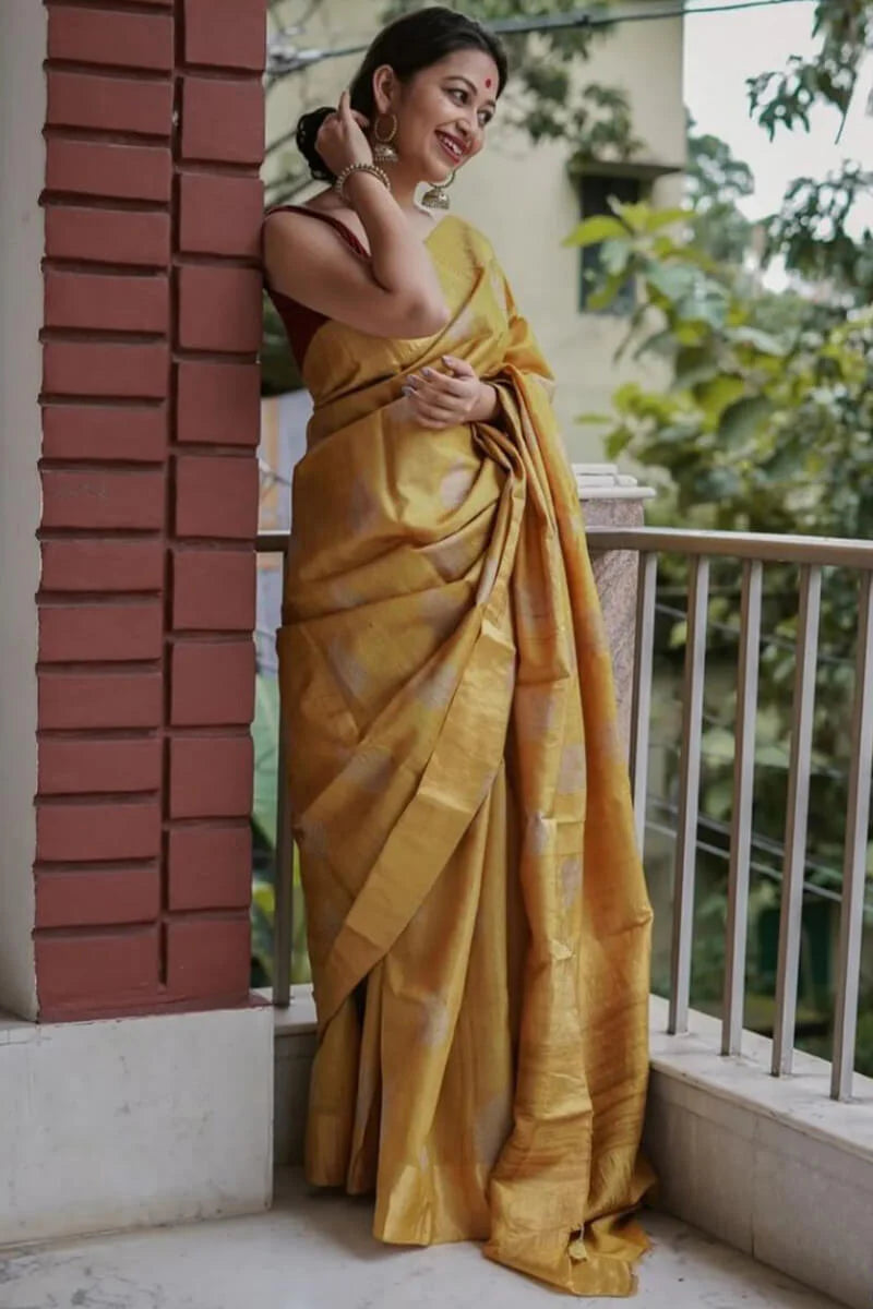 Winsome Mustard Linen Silk Saree With Adorable Blouse Piece
