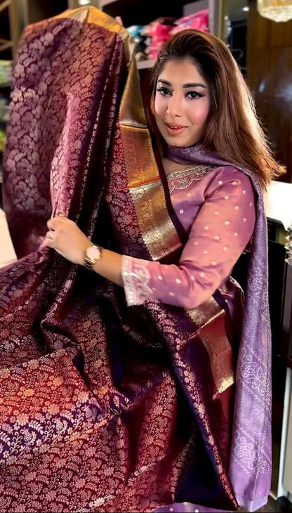 Irresistible Purple Soft Banarasi Silk Saree With Beautiful Blouse Piece