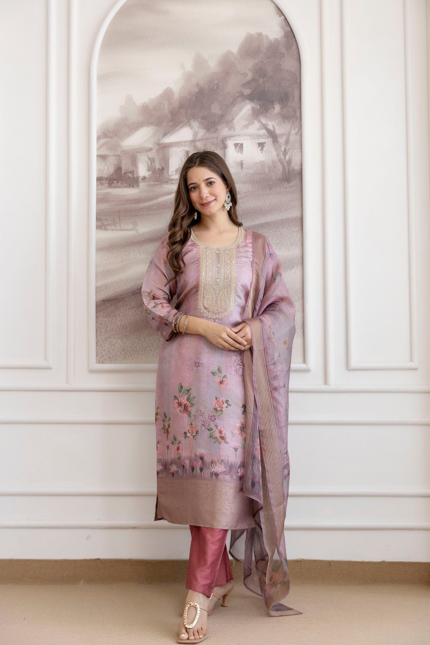 Elegant Viscose Zari Weaving Suit Set