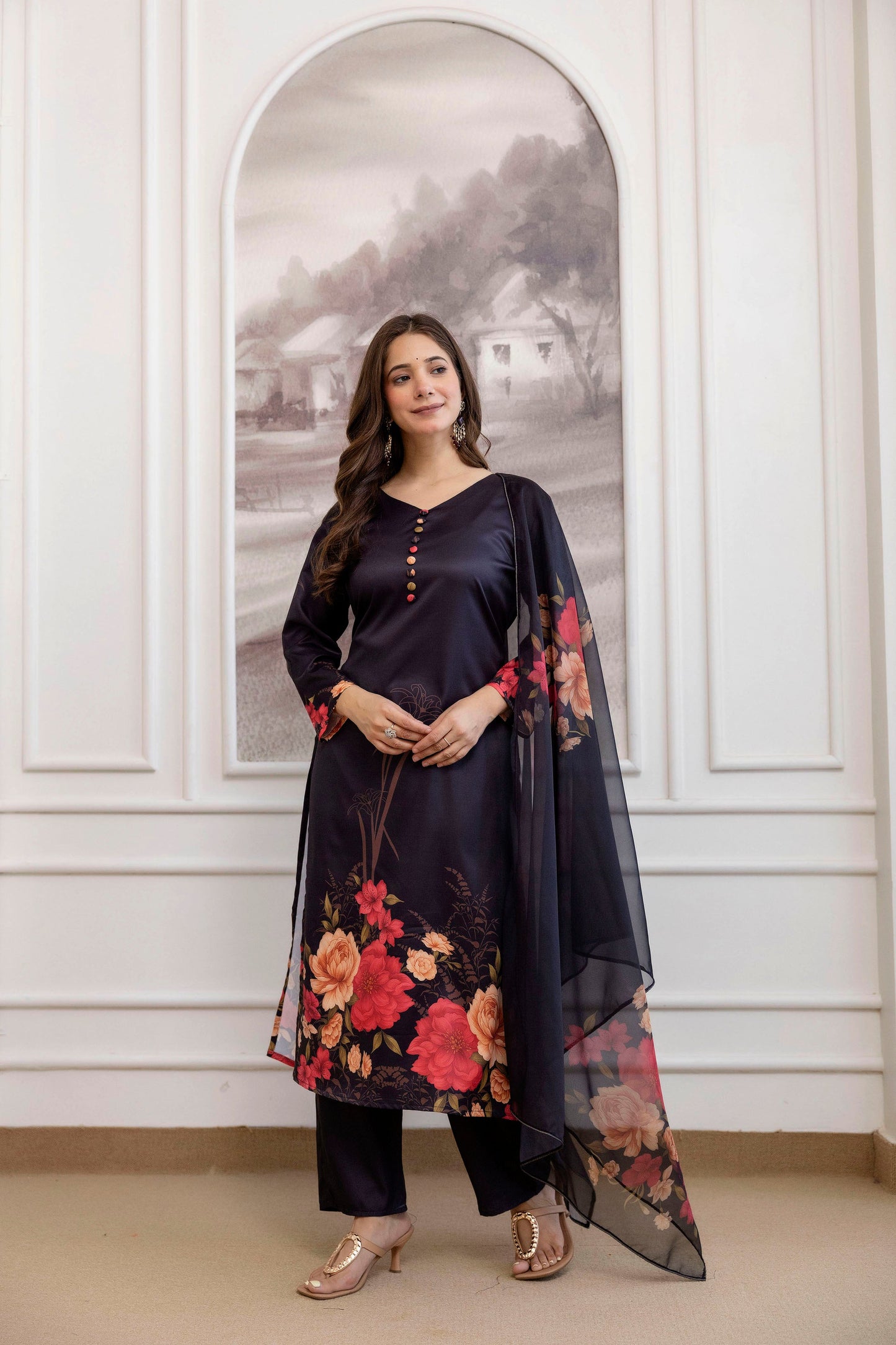 Very Appealing Soft Silk Floral Print Suit Set