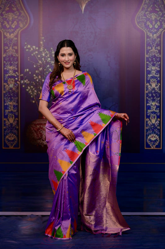 Very Ravishing Soft Silk Saree With Zari Weaving