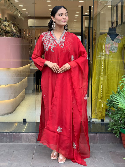 Ravishing Chanderi Silk Emboridery Suit Set