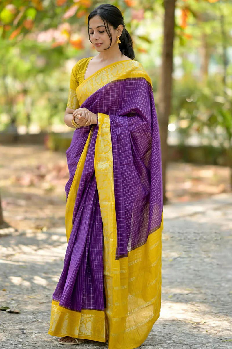 Stunning Purple Soft Silk Saree With Lovely Blouse Piece