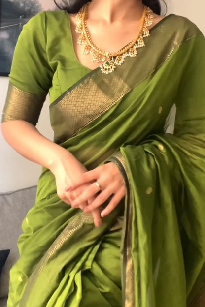 Charming Green Cotton Silk Saree With Beautiful Blouse Piece