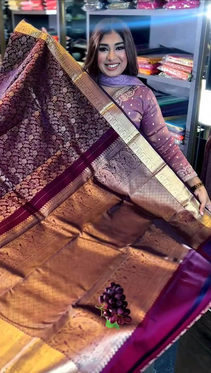 Irresistible Purple Soft Banarasi Silk Saree With Beautiful Blouse Piece