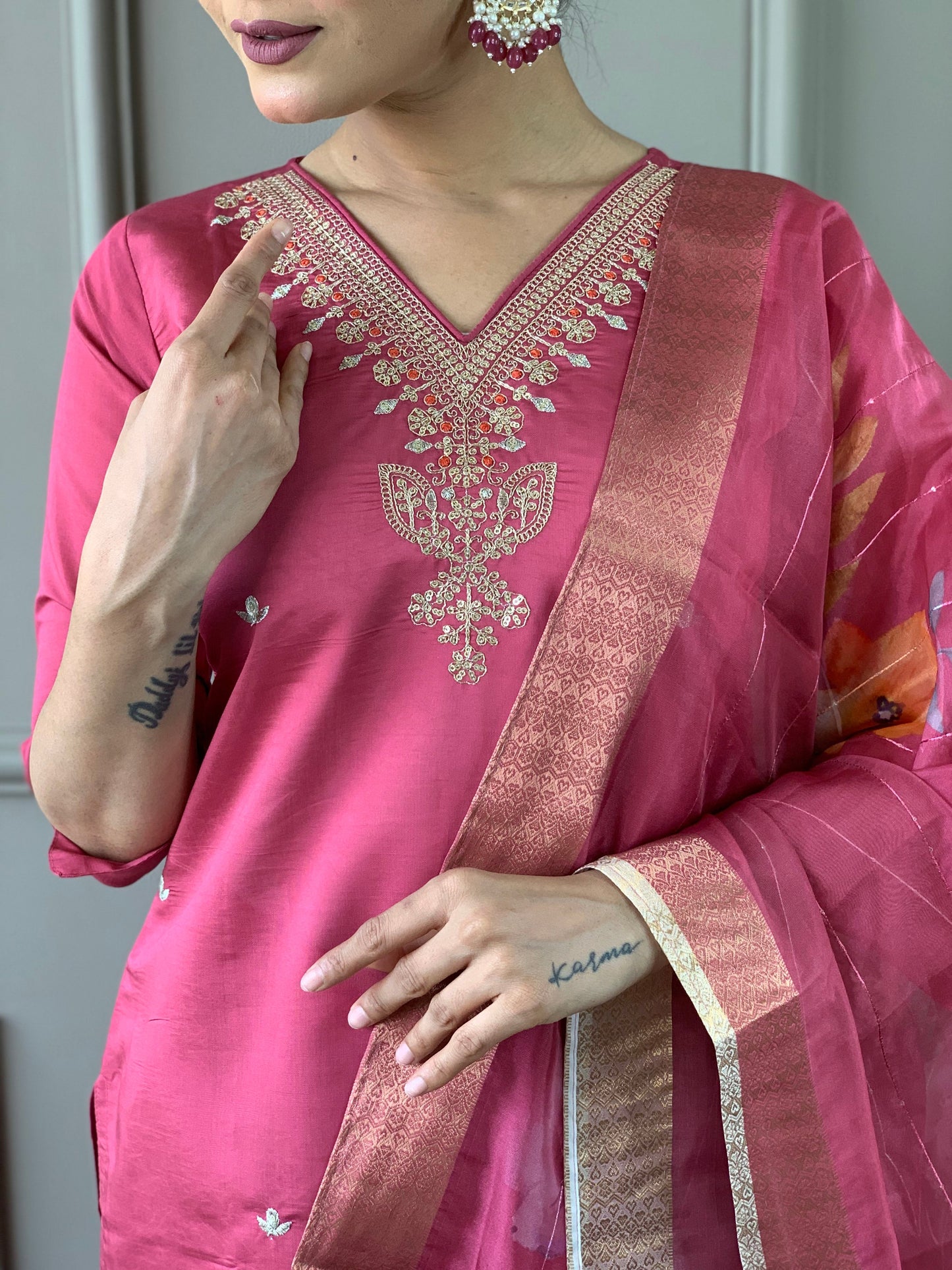Unique Pastal Pink Viscose Chanderi Silk Embroidary Suit Set