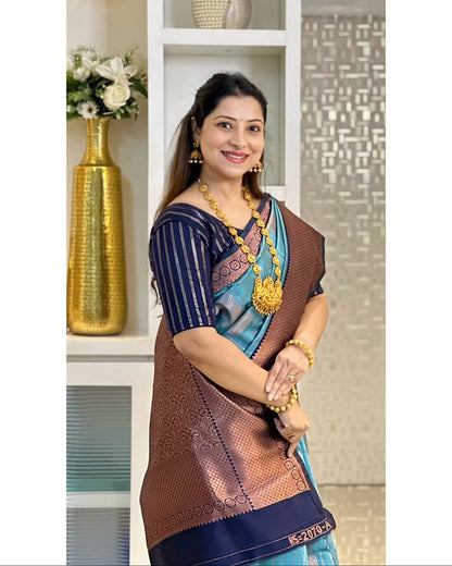 Very Beautiful Banarasi Silk Saree With Adorable Blouse Piece