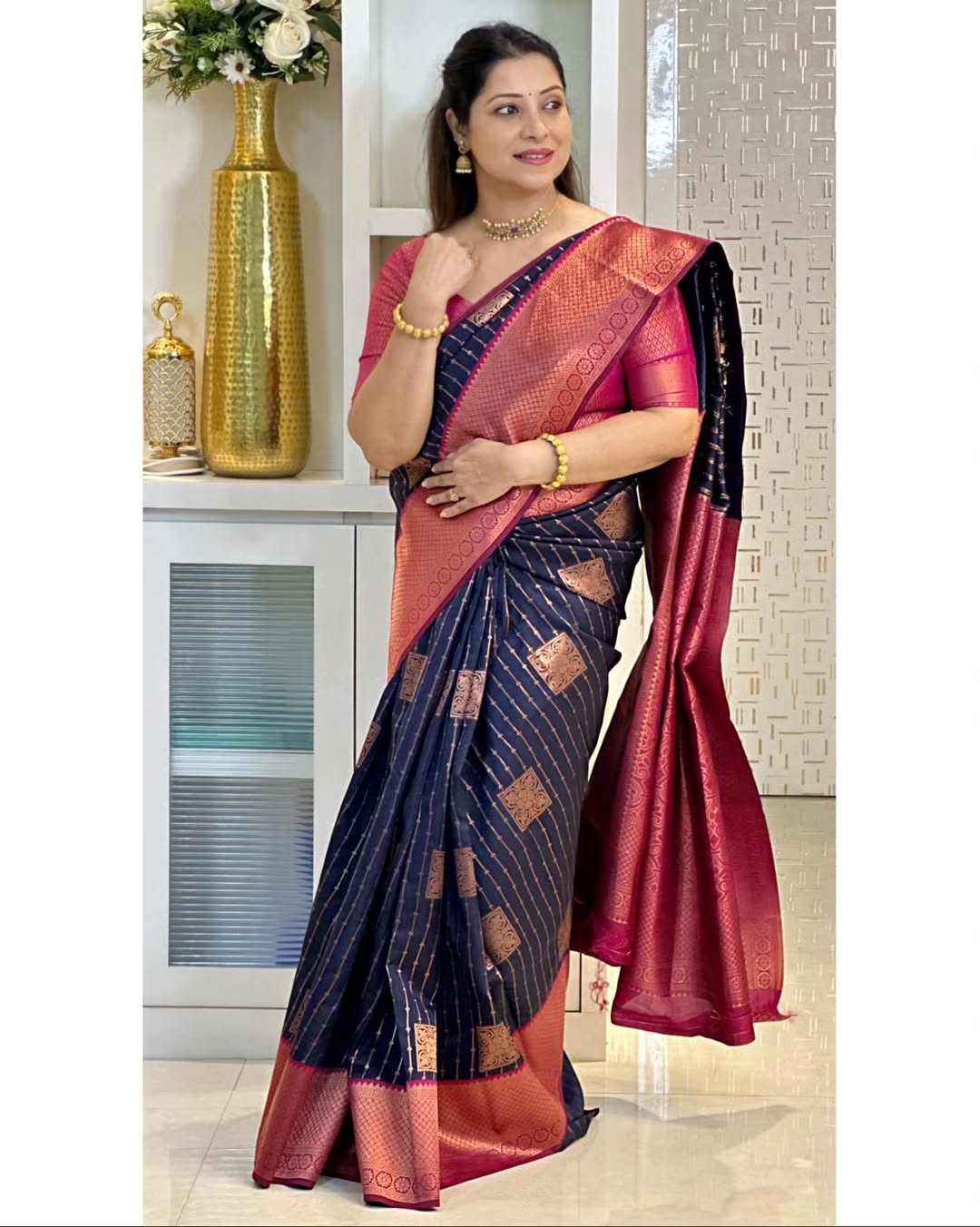 Royal Banarasi Silk Saree With Adorable Blouse Piece