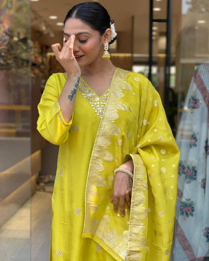 Extraordinary Viscose Chanderi Suit Set With Heavy Jequard Dupatta