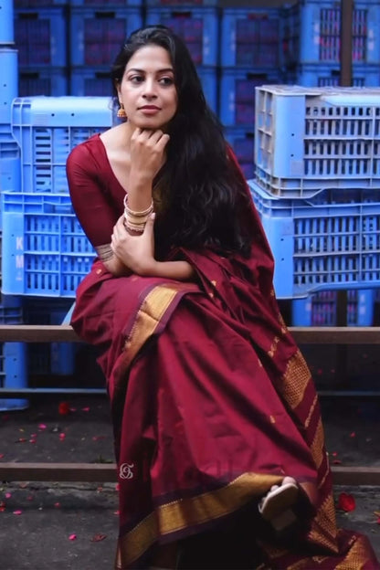 Graceful Maroon Soft Silk Saree With Classic Blouse Piece