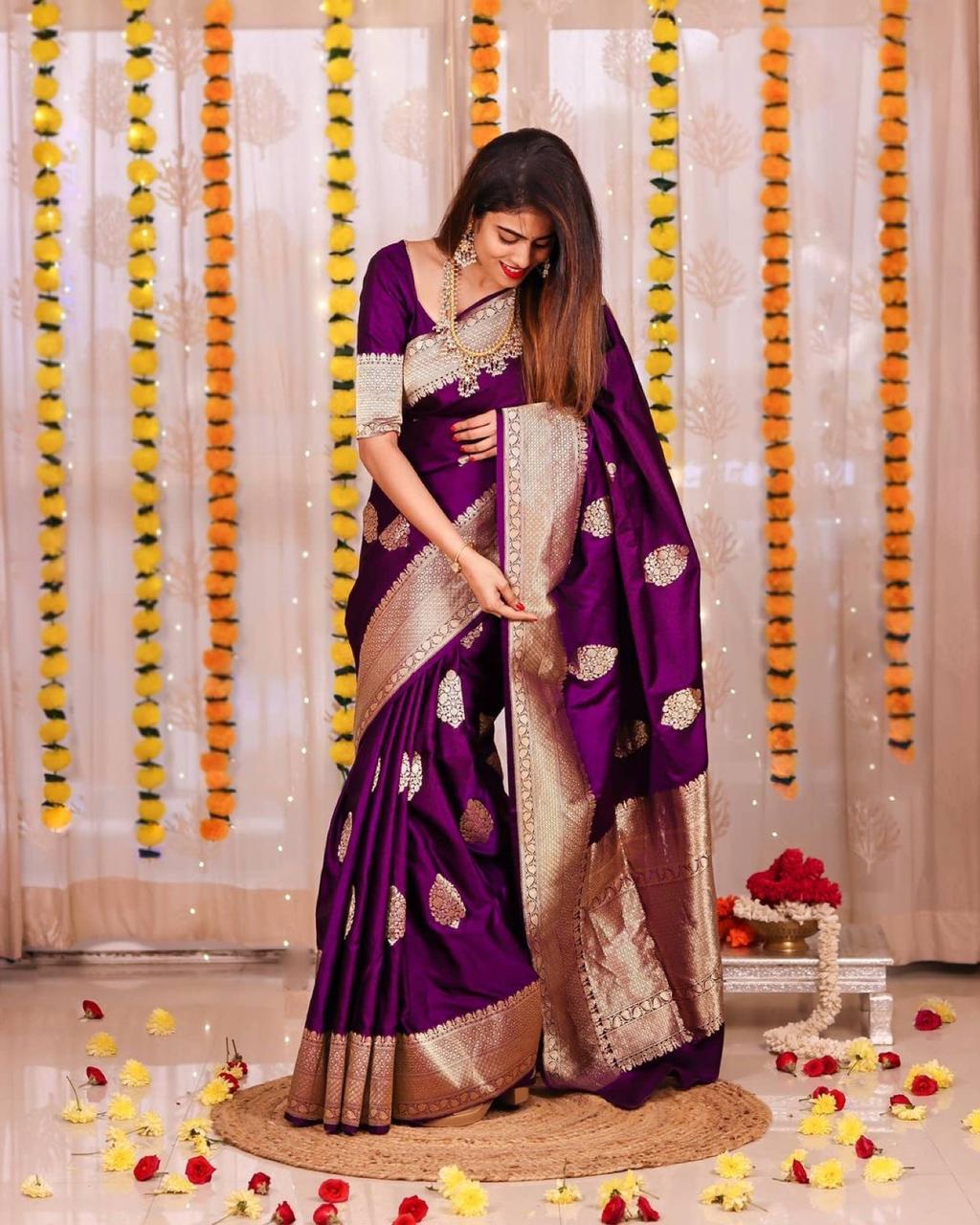 Very Graceful Purple Soft Banarasi Silk Saree With rich Blouse Piece