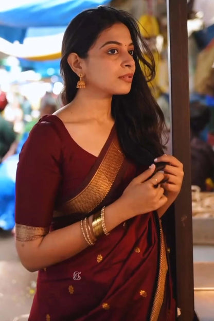 Graceful Maroon Soft Silk Saree With Classic Blouse Piece