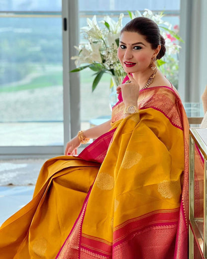 Aesthetic Yellow Soft Banarasi Silk Saree With Blissful Blouse Piece