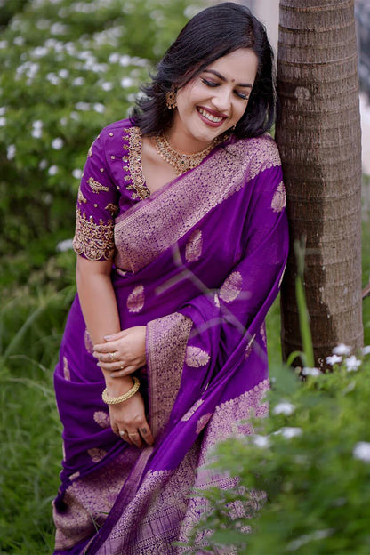 Ravishing Purple Soft Silk Saree With abundant Blouse Piece