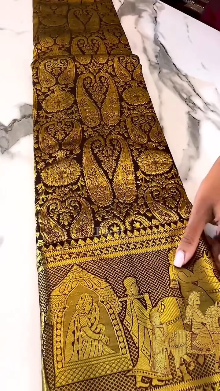 Elegant Brown Soft Banarasi Silk Saree With Beautiful Blouse Piece