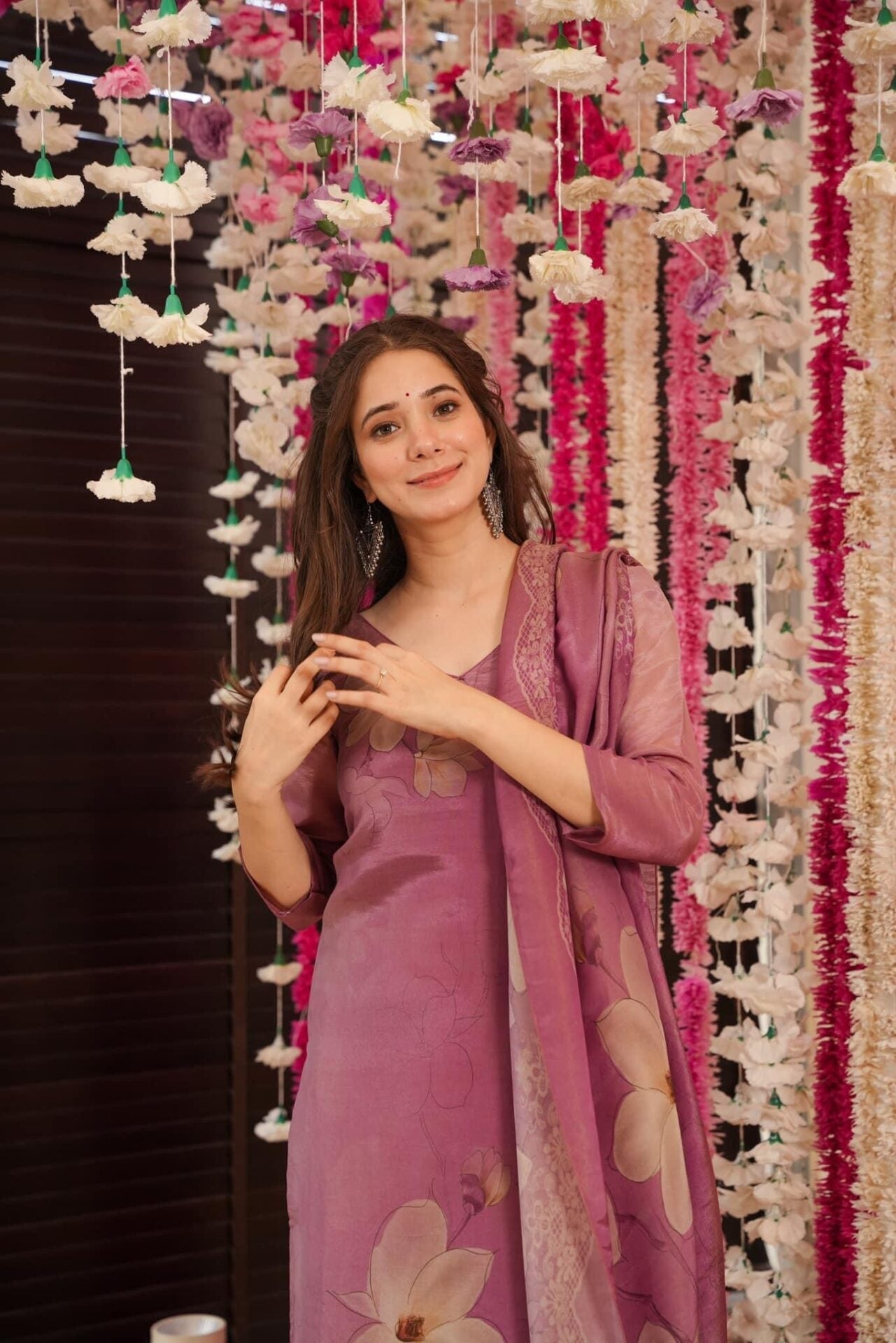 Very Stunning Soft Silk Floral Print Suit Set