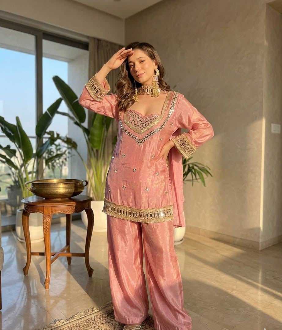 Surmayi Noor Mirror Work Suit Set