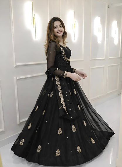 Rajnandini Anarkali Gown With Dupatta Set