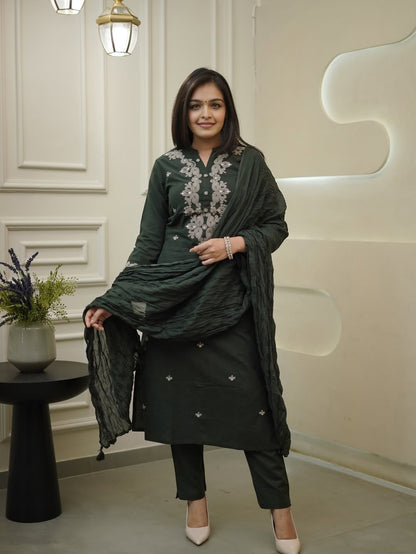 Very Pretty Rayon Slub Embroidery Suit Set