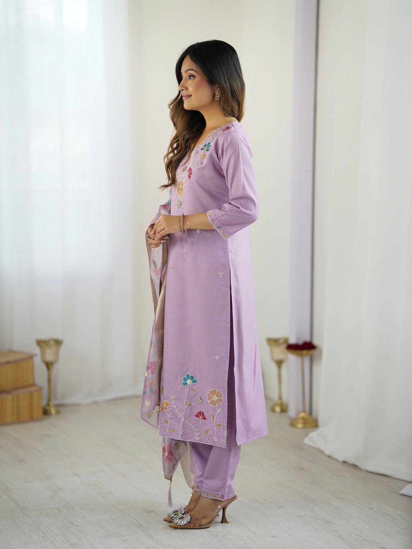 Very Attractive Viscose Silk Embroidery Suit Set