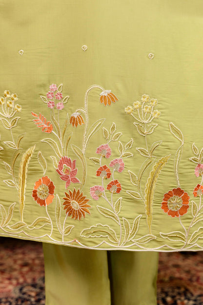 Very Good-Looking Viscose Silk Embroidery Suit Set