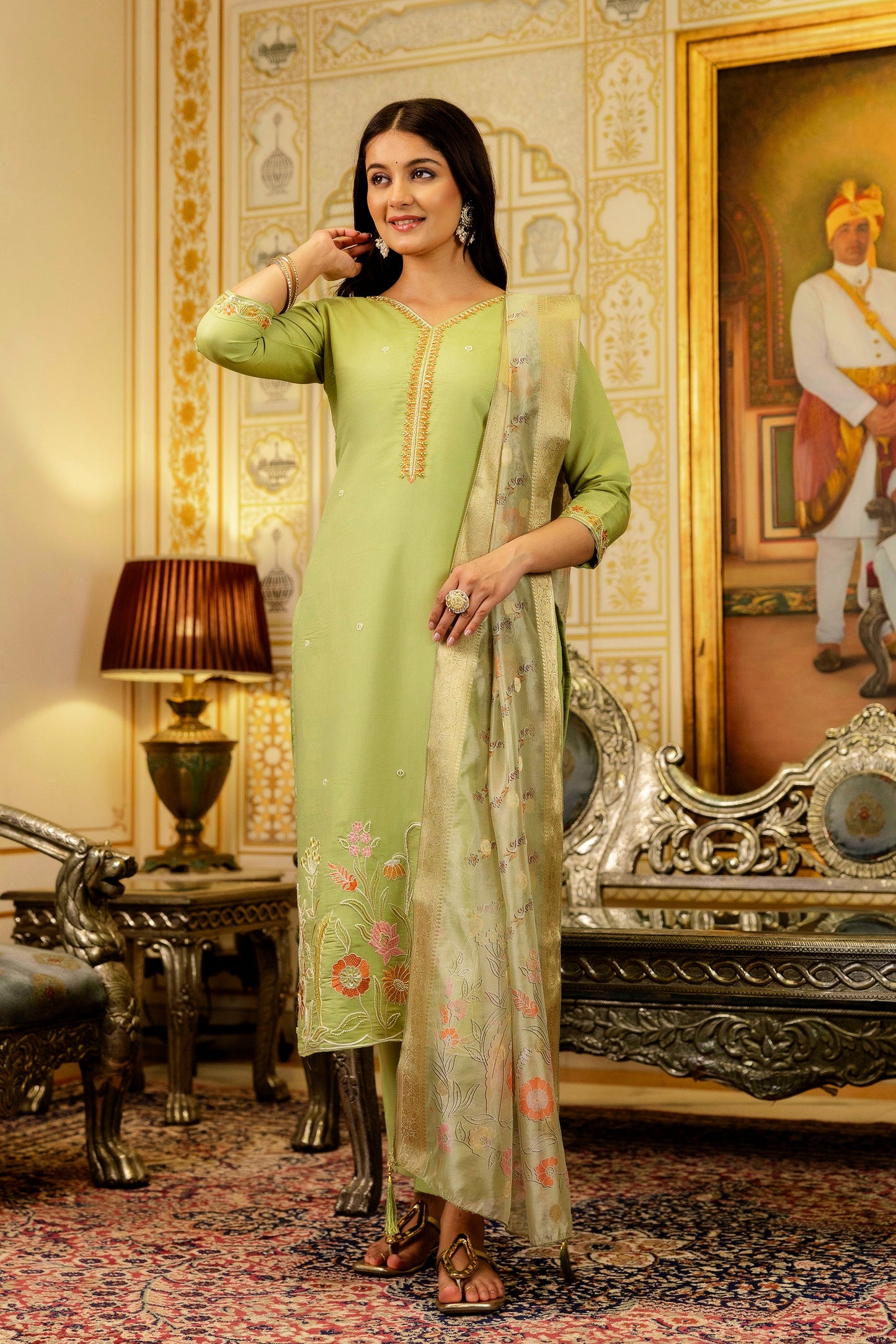 Very Good-Looking Viscose Silk Embroidery Suit Set