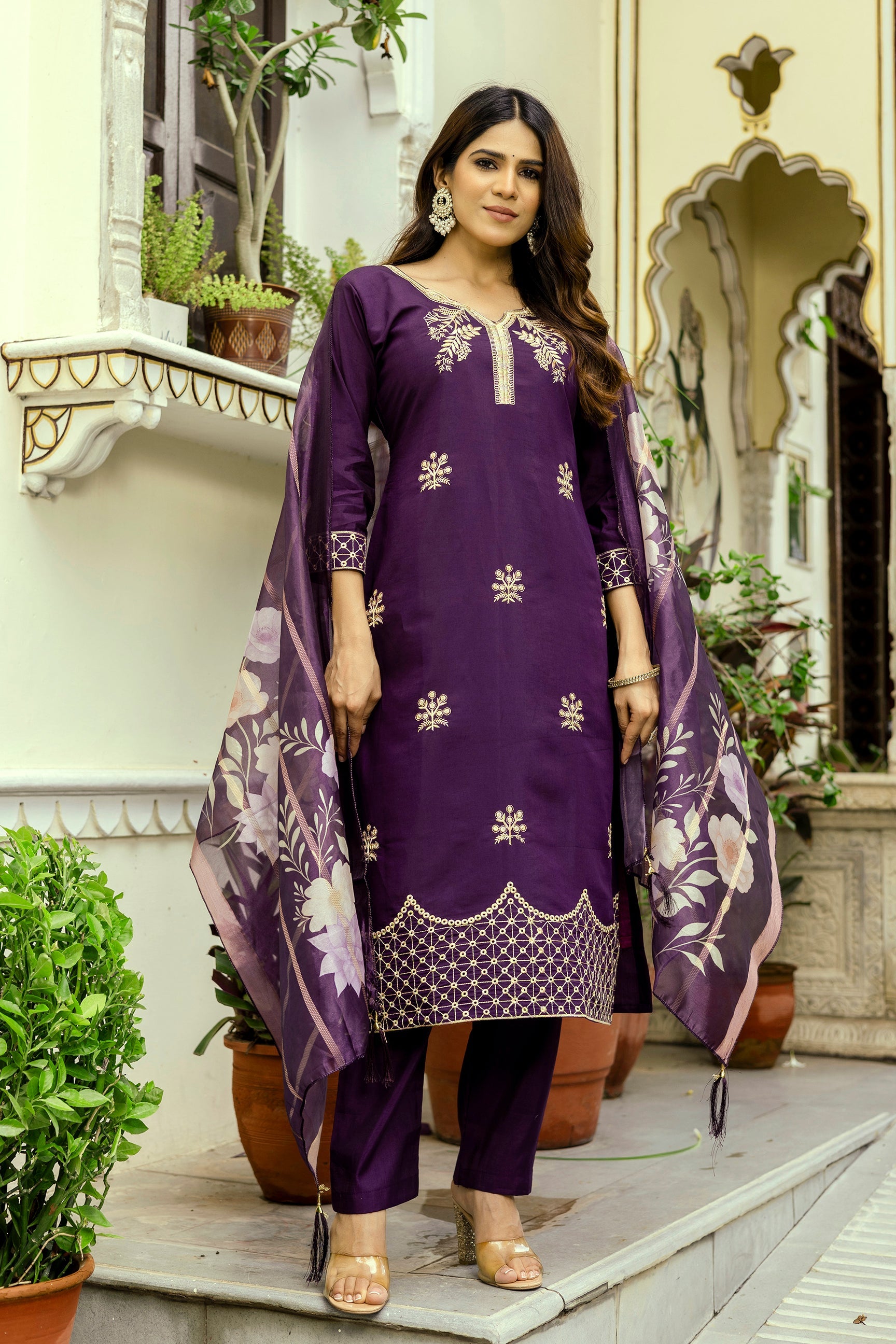Very Alluring Viscose Silk Embroidery Suit Set